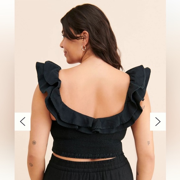 Anthropologie Maeve Flutter Smocked Cropped Top Women’s Size 10 - Picture 3 of 7